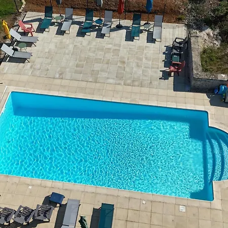 Le Du Bois Renard Holiday home *
