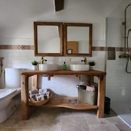 Le Du Bois Renard Holiday home