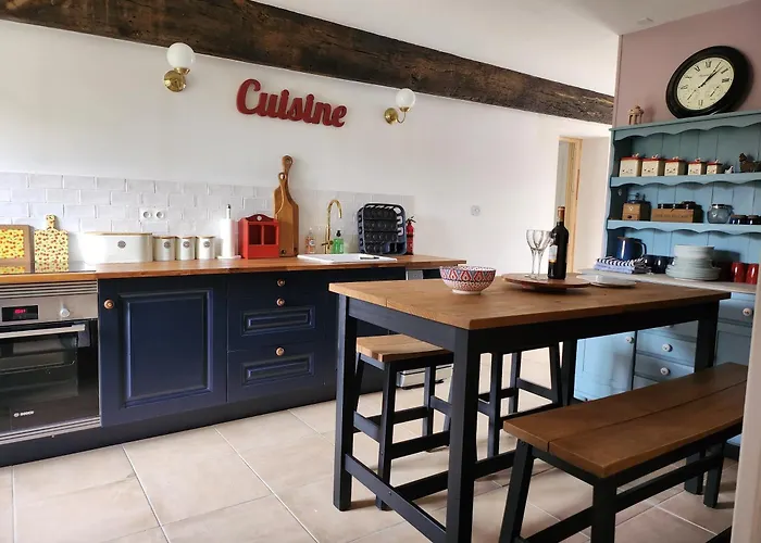 Le Du Bois Renard بيت للعطل *