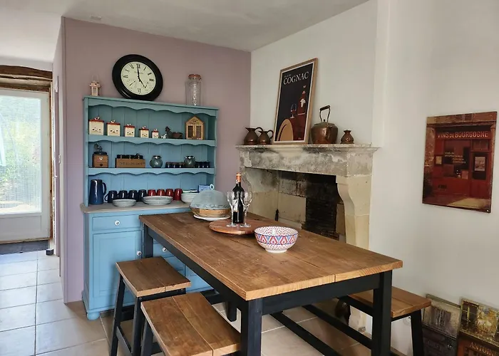 Le Du Bois Renard بيت للعطل *